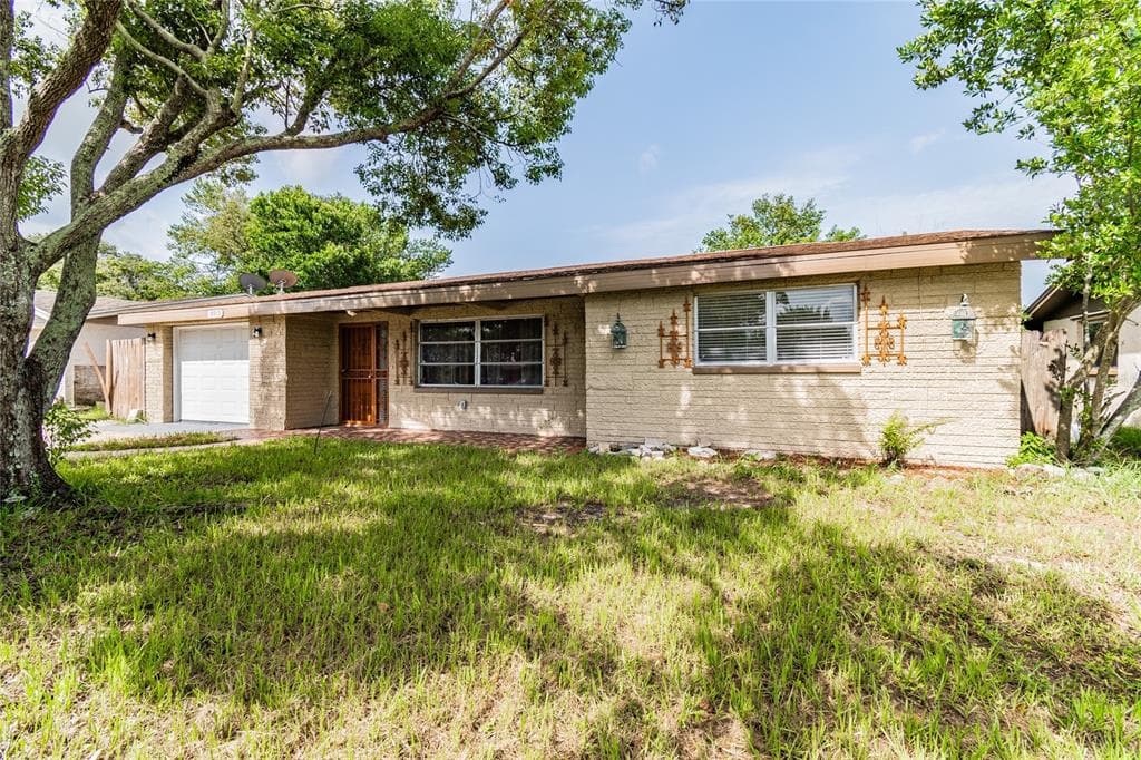 10915 OLDHAM ROAD PORT RICHEY, FL 34668