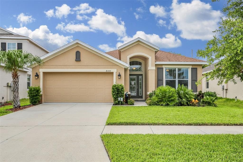 8222 WILLOW BEACH DRIVE