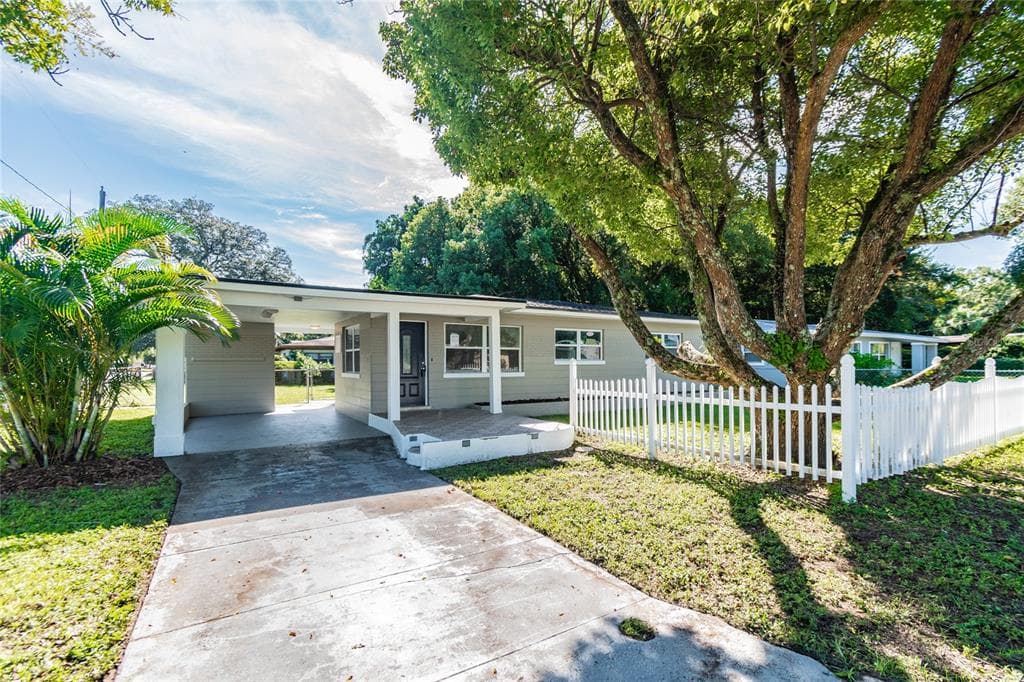 6509 N 21ST STREET TAMPA, FL 33610