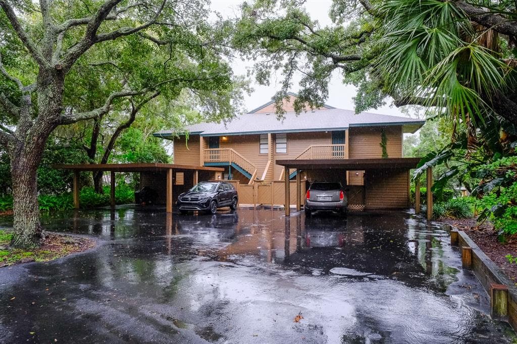 1502 LENNOX ROAD E UNIT 1502 PALM HARBOR, FL 34683