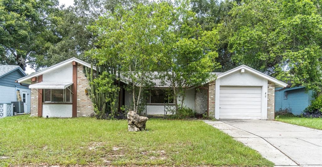 12611 BLACKBERRY ROW HUDSON, FL 34667