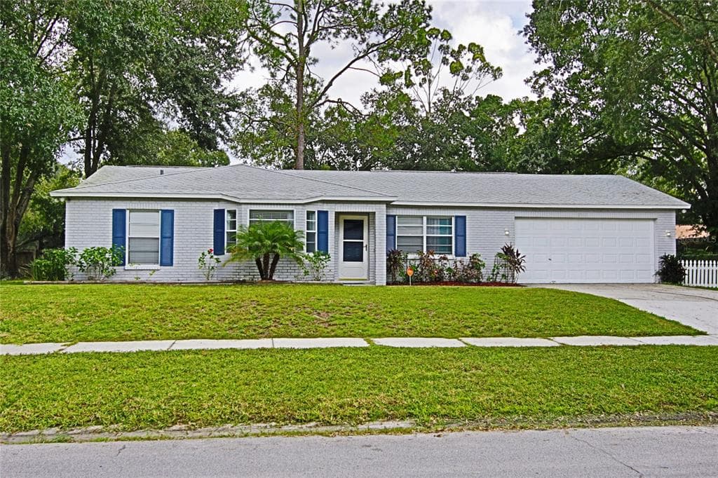 17505 BRANDYWINE DRIVE LUTZ, FL 33549