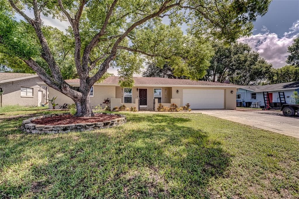 7528 SCOTTIE DRIVE PORT RICHEY, FL 34668