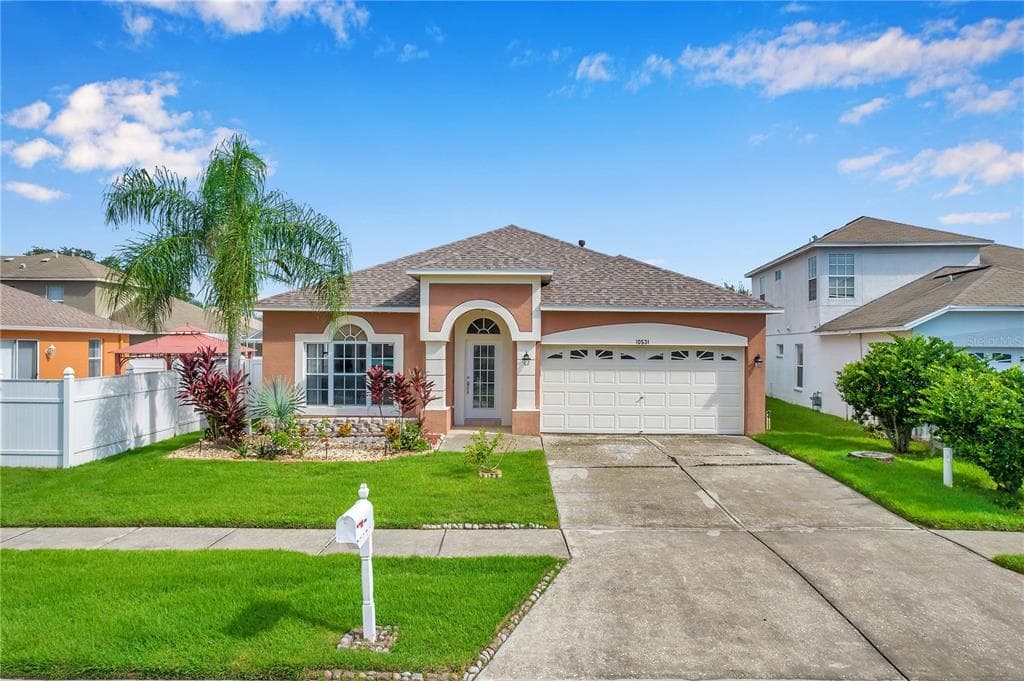 10531 BENEVA DRIVE TAMPA, FL 33647