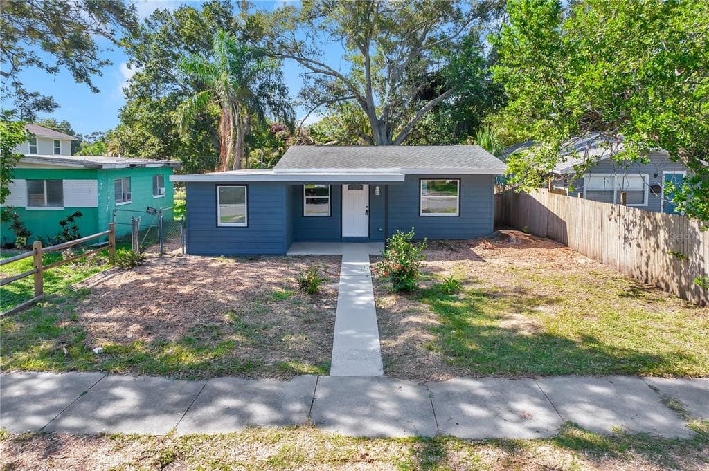 4656 19TH AVENUE S ST PETERSBURG, FL 33711