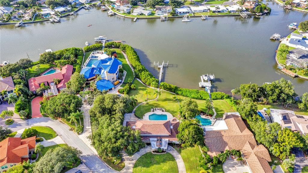 2258 KINGS POINT DRIVE
