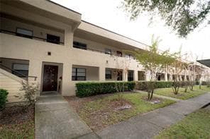 4989 PURITAN CIRCLE UNIT 502 TAMPA, FL 33617