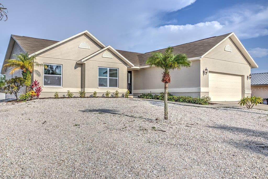 6502 SENEGAL PALM WAY APOLLO BEACH, FL 33572
