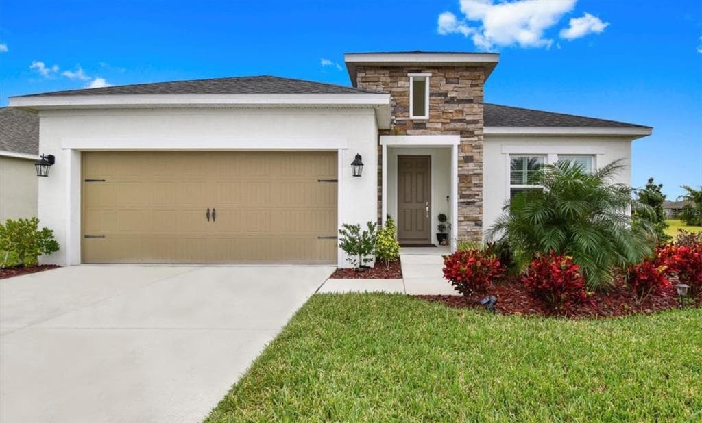 5413 SILVER SUN DRIVE