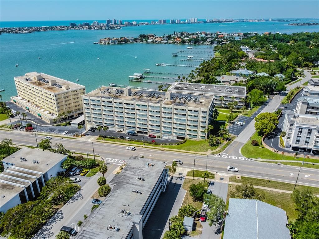 100 BLUFF VIEW DRIVE UNIT 208A