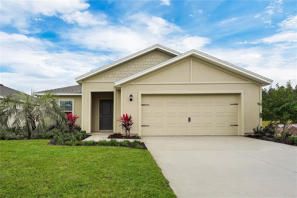 6154 DOLOSTONE DRIVE LAKELAND, FL 33811