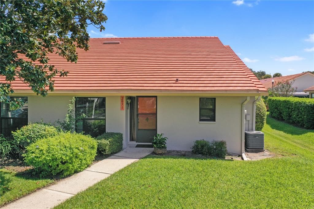 2051 CHERYL DRIVE CLEARWATER, FL 33763