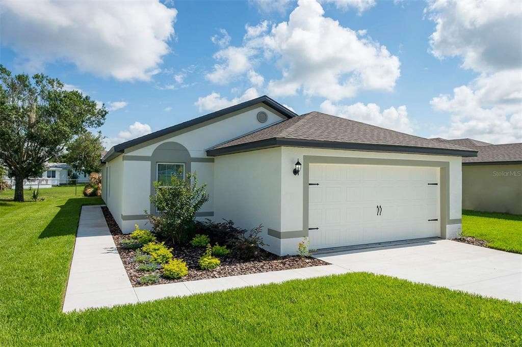 9725 SOUTHERN CHARM CIRCLE BROOKSVILLE, FL 34613