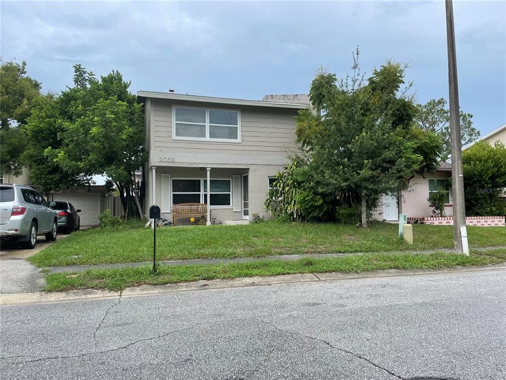 2068 LOMA LINDA WAY N CLEARWATER, FL 33763