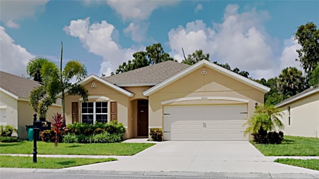 2630 FALCON LANE MIMS, FL 32754