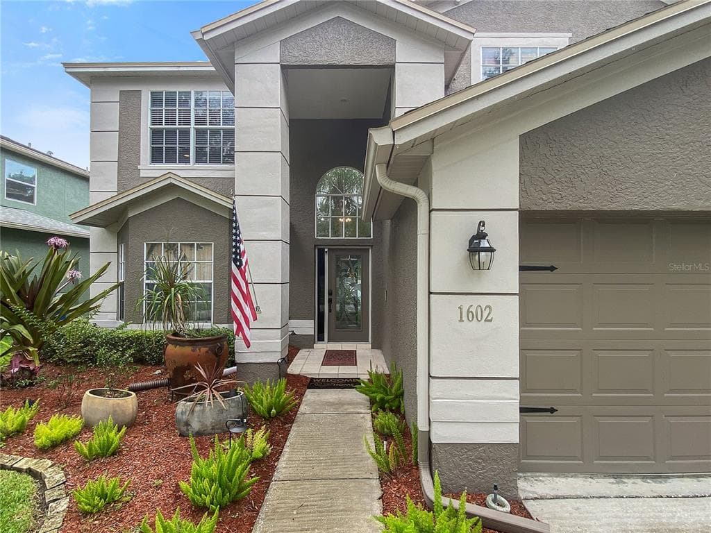 1602 SHADY OAKS DRIVE OLDSMAR, FL 34677