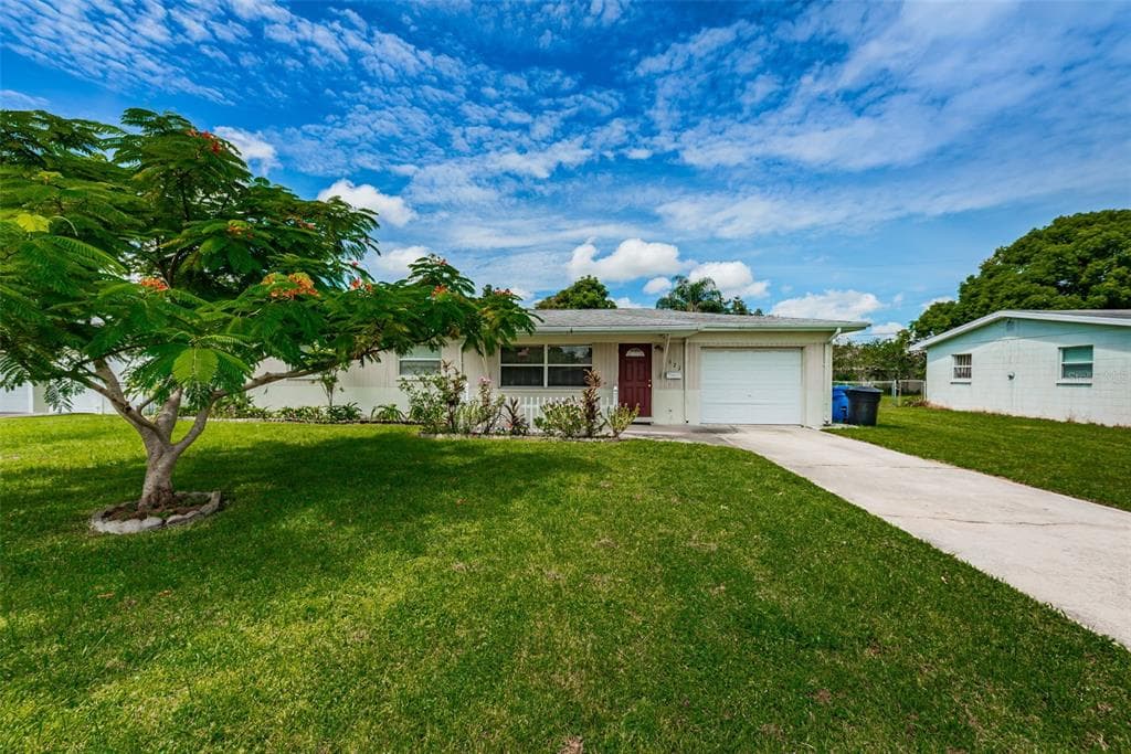 6022 15TH STREET N ST PETERSBURG, FL 33703