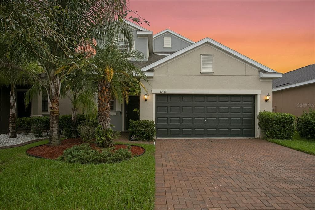 10153 NEWMINSTER LOOP RUSKIN, FL 33573
