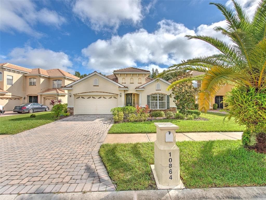 10864 CORY LAKE DRIVE TAMPA, FL 33647