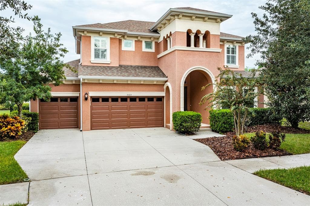5323 SAGECREST DR LITHIA, FL 33547