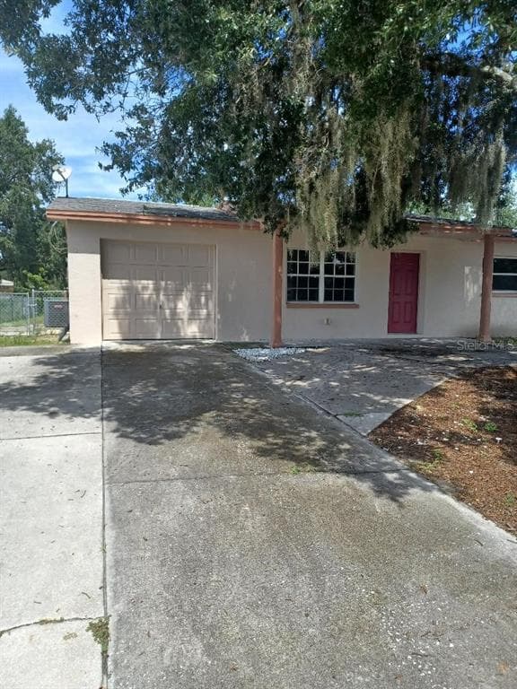 8531 FOX HOLLOW DRIVE PORT RICHEY, FL 34668