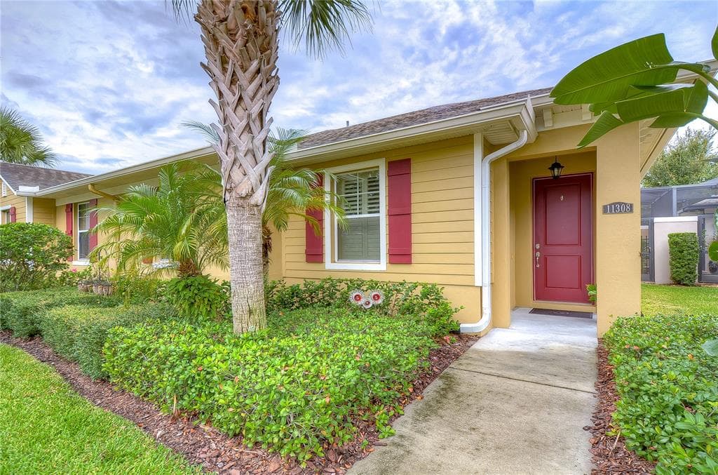11308 TEMPERLEY PLACE TAMPA, FL 33625