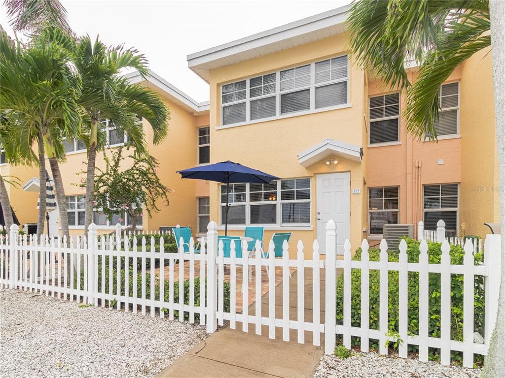 19417 W GULF BOULEVARD UNIT A-111