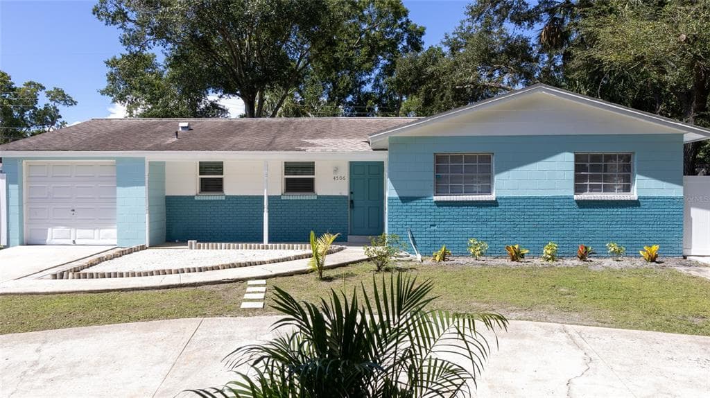 4506 PICADILLY STREET TAMPA, FL 33634