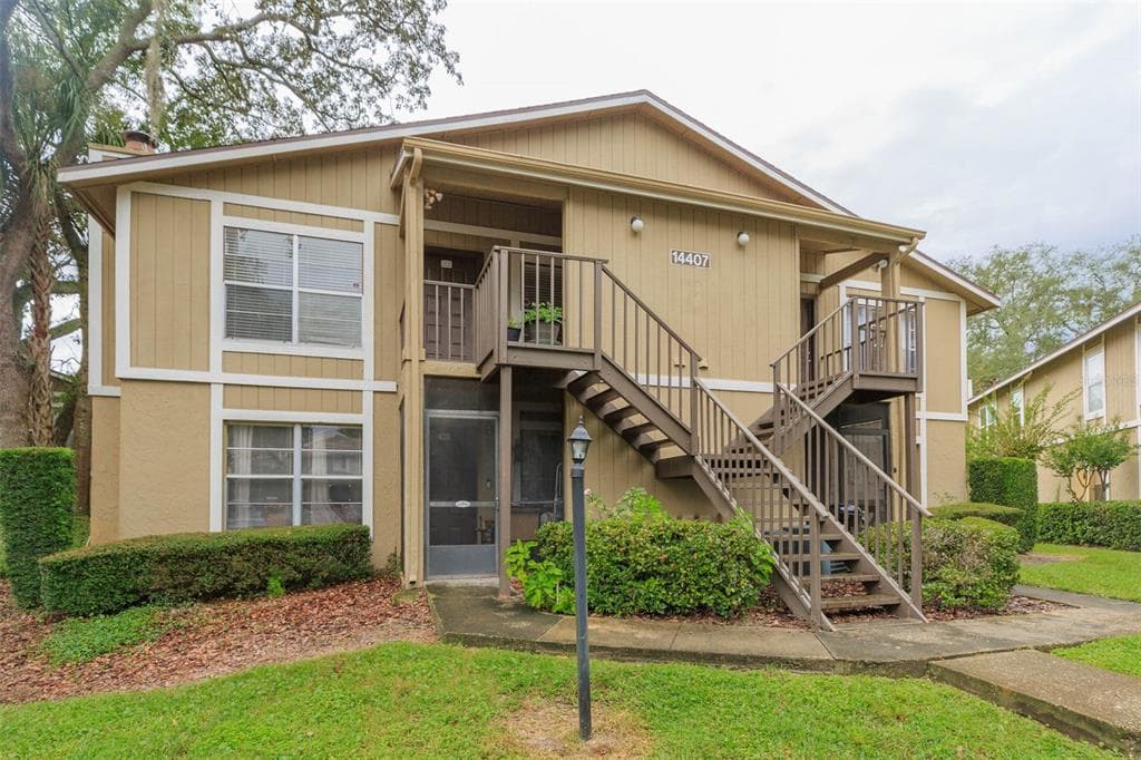 14407 HANGING MOSS CIRCLE UNIT 202 TAMPA, FL 33613