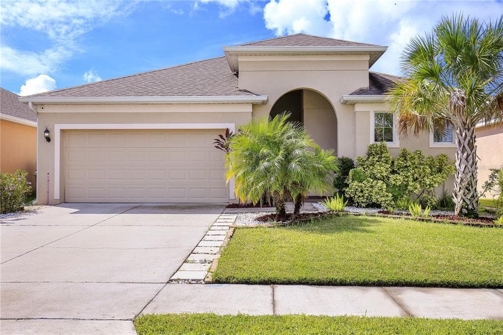 762 STAR MAGNOLIA DRIVE