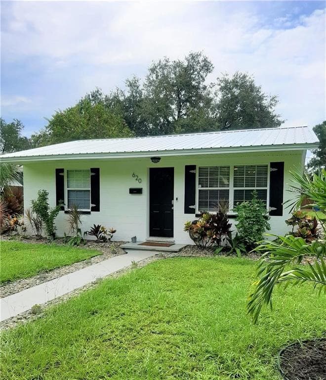 620 43RD AVENUE N ST PETERSBURG, FL 33703