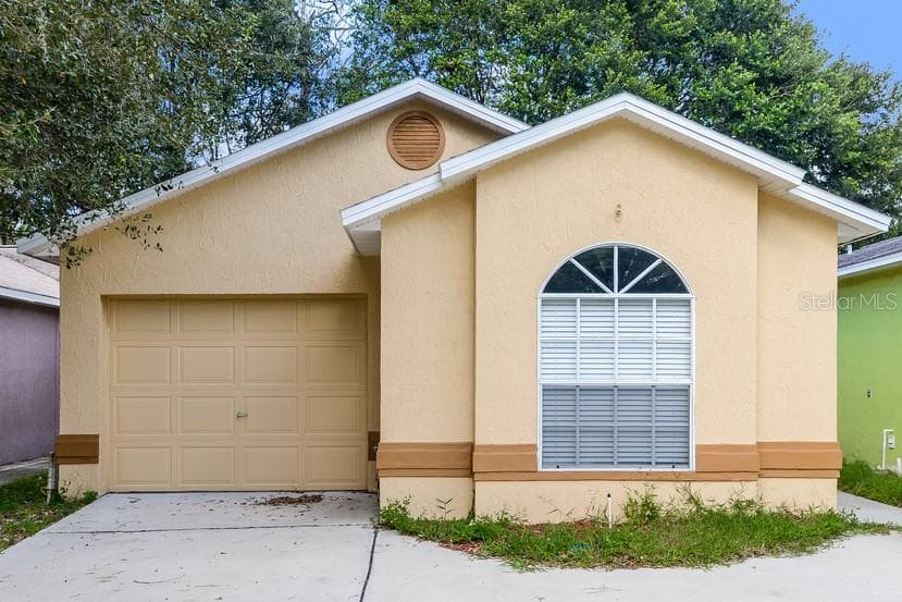 23035 CLEARWATER PLACE LAND O LAKES, FL 34639