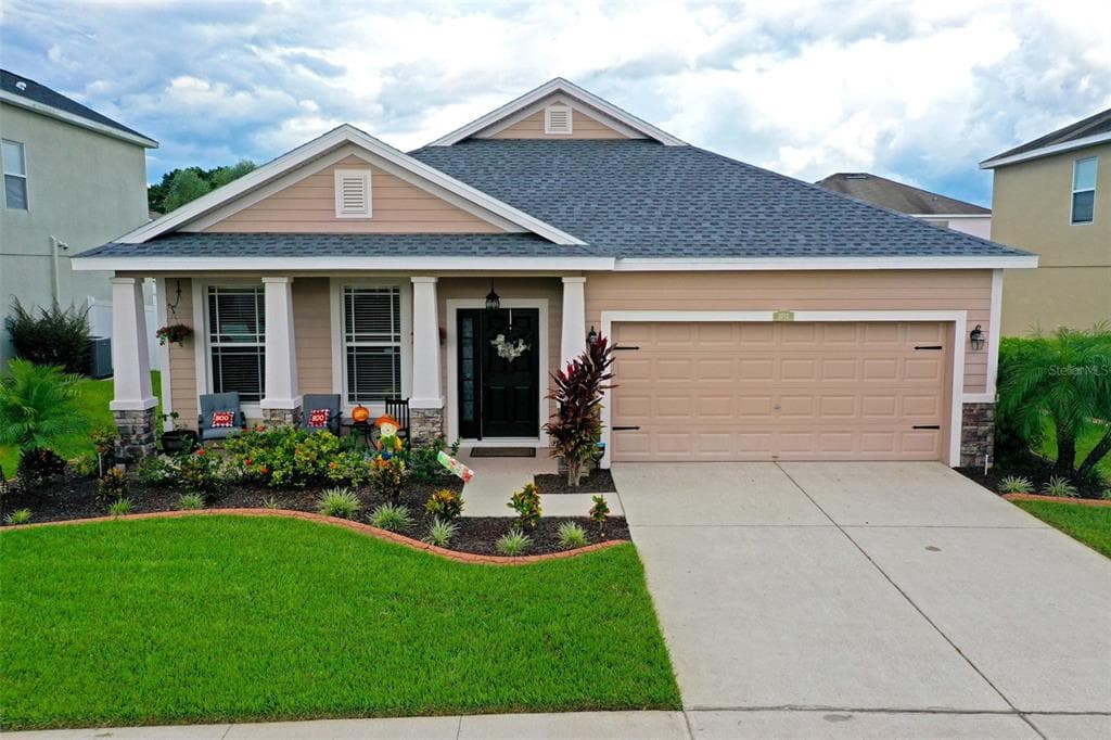 3712 CRYSTAL DEW STREET PLANT CITY, FL 33567