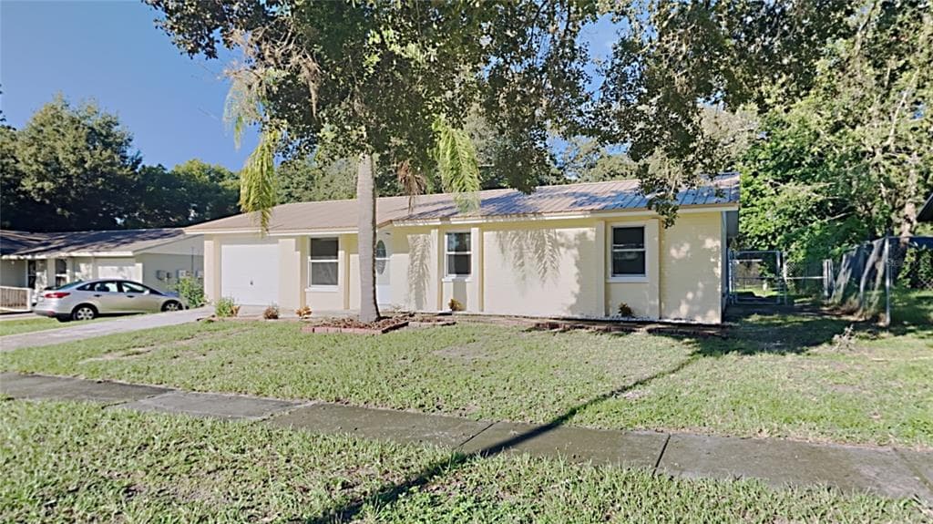 2231 SELKIRK STREET VALRICO, FL 33594