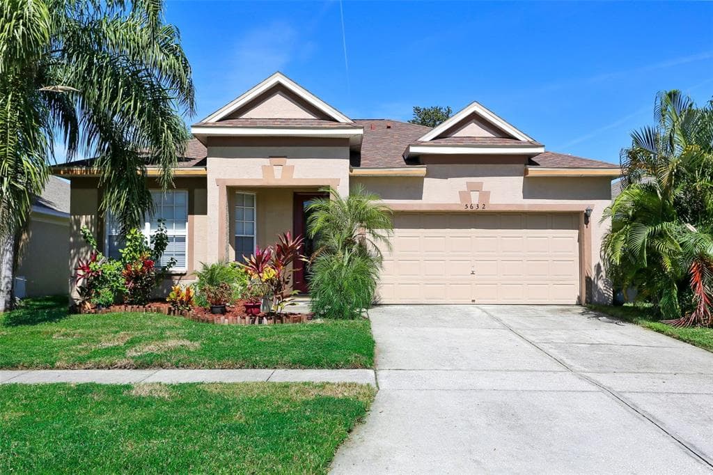 5632 TERRAIN DE GOLF DRIVE LUTZ, FL 33558