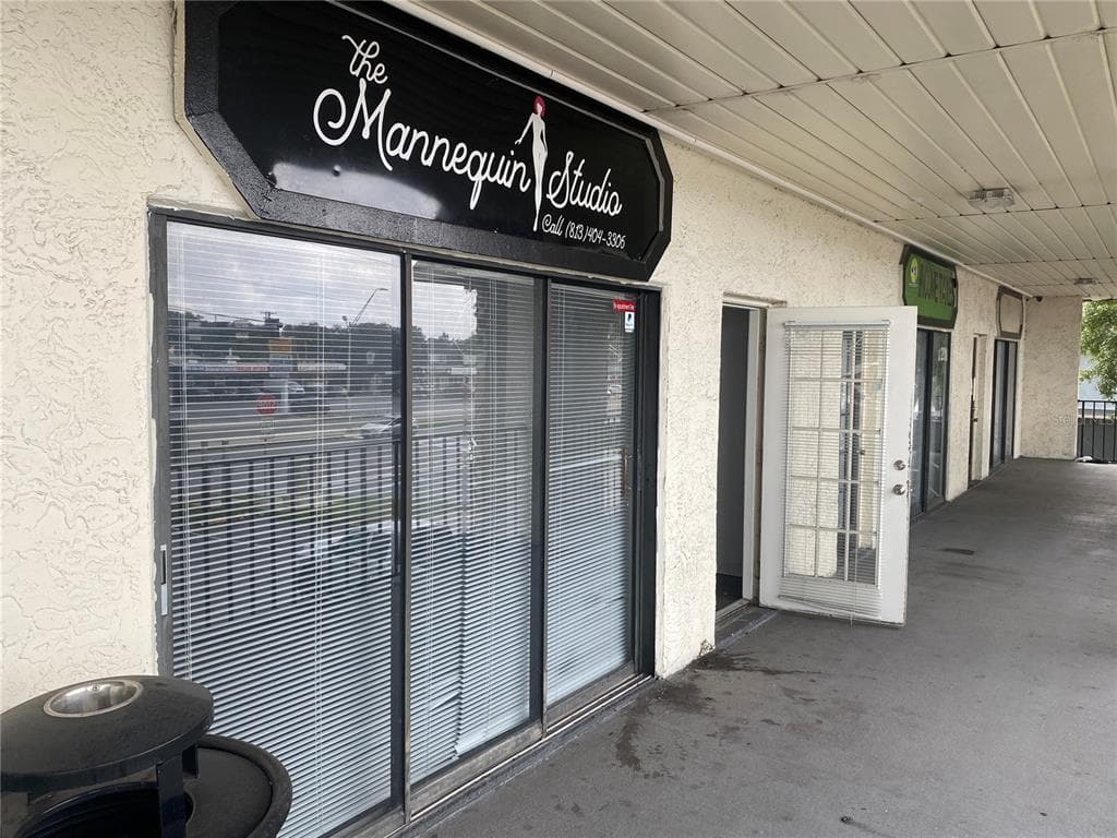 4819 E BUSCH BOULEVARD UNIT 203 TAMPA, FL 33617