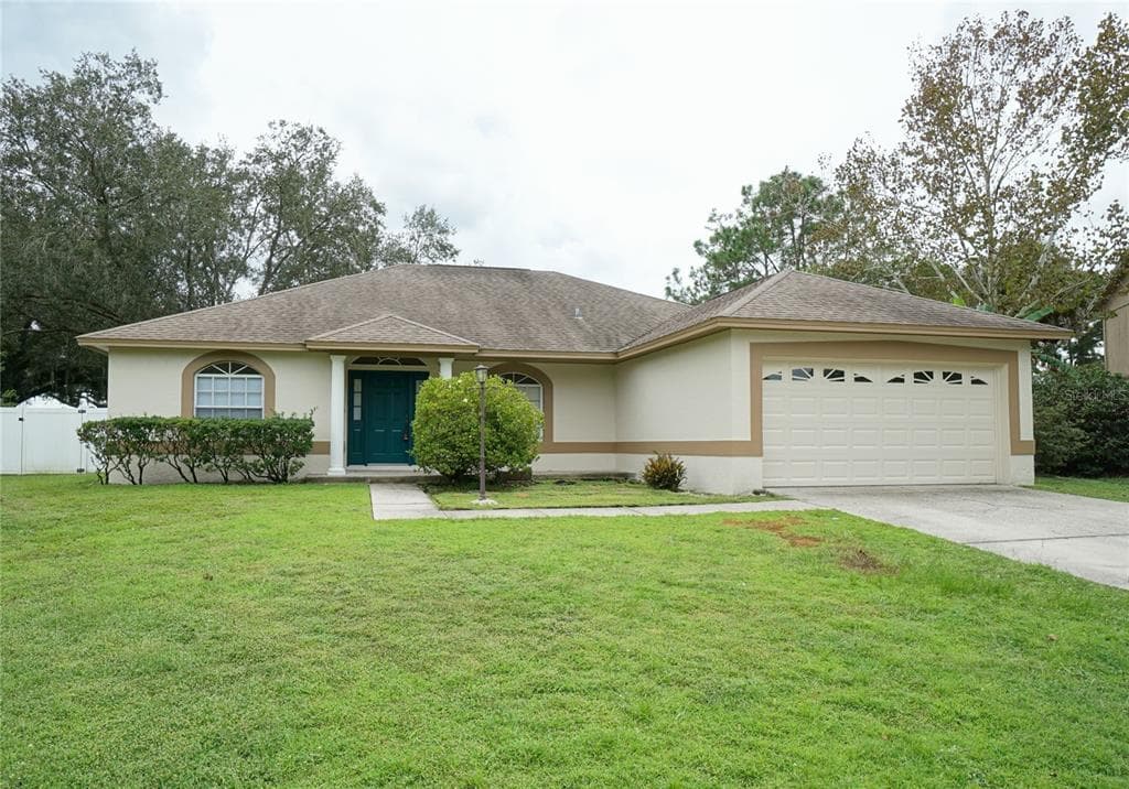 807 BLUEGRASS LANE BRANDON, FL 33510
