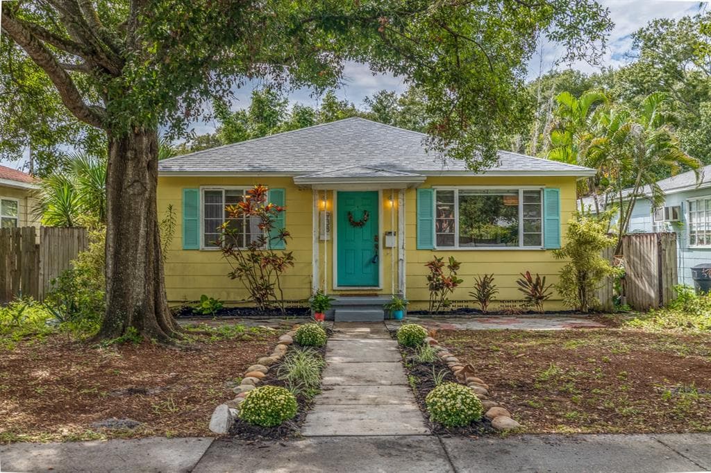 938 27TH STREET N ST PETERSBURG, FL 33713