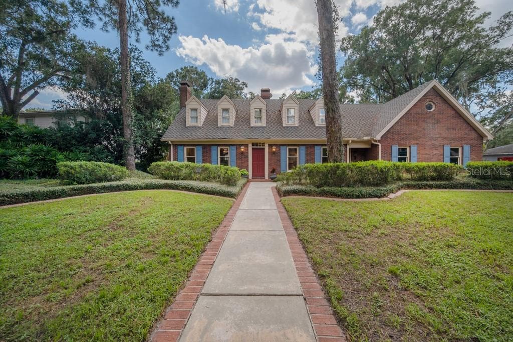 807 BEN LOMOND DRIVE