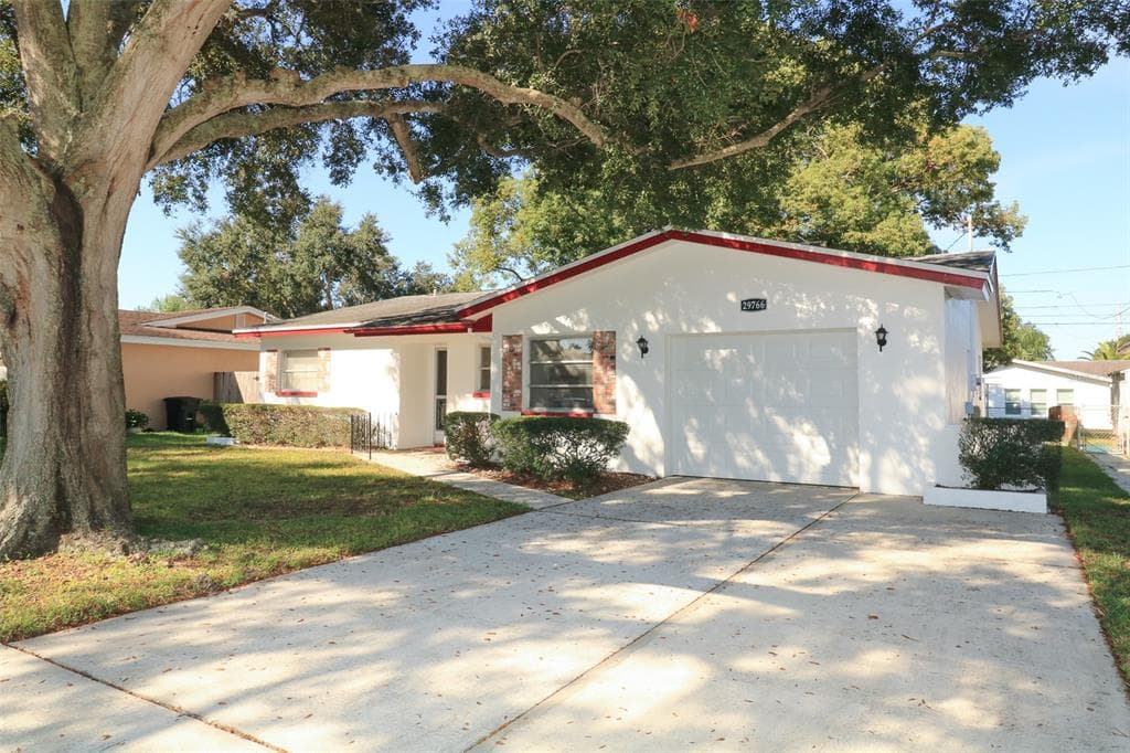 29766 66TH WAY N CLEARWATER, FL 33761
