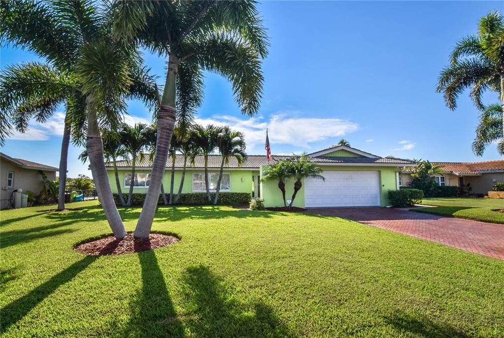 11646 GROVE STREET SEMINOLE, FL 33772