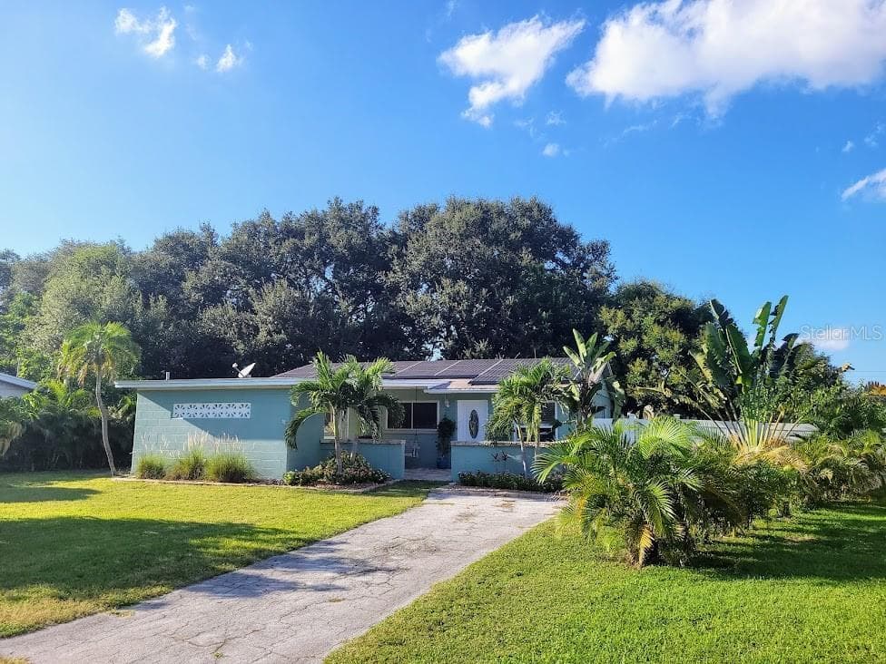 10113 52ND AVENUE N ST PETERSBURG, FL 33708