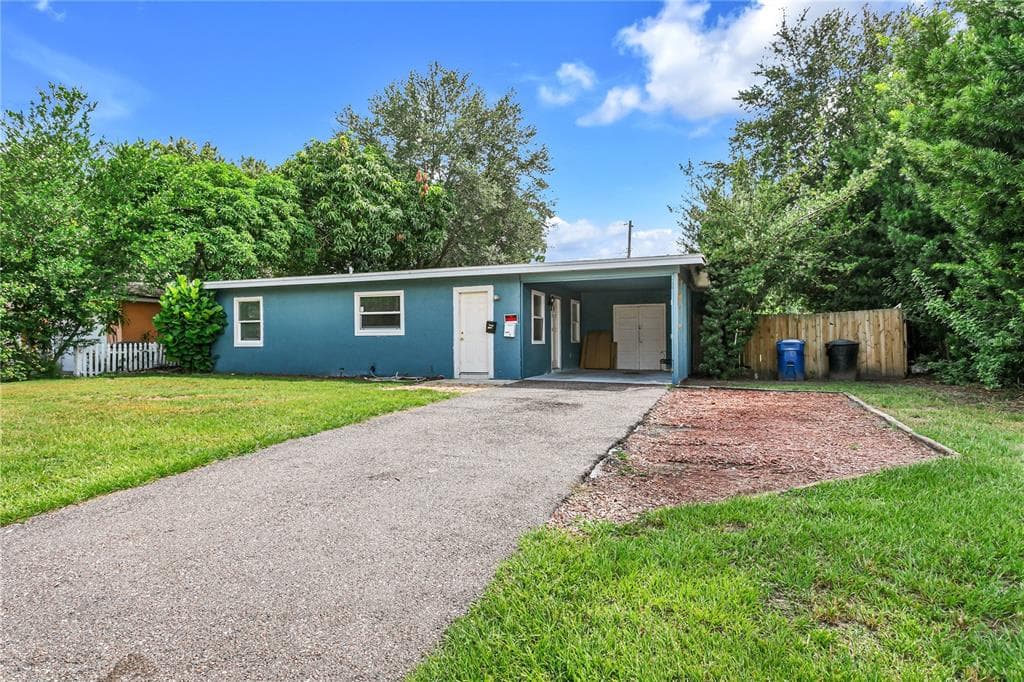 2594 32ND AVENUE N ST PETERSBURG, FL 33713
