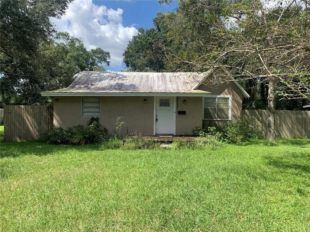 6812 N ORLEANS AVENUE TAMPA, FL 33604