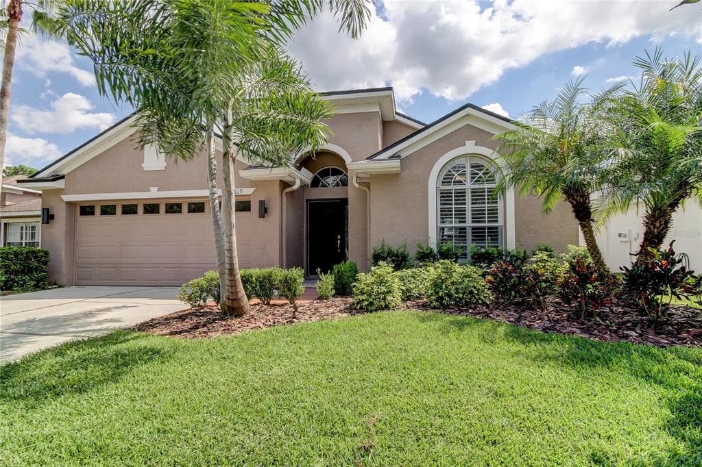 18619 LE DAUPHINE LANE