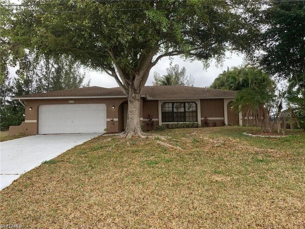 416 SW 20TH STREET