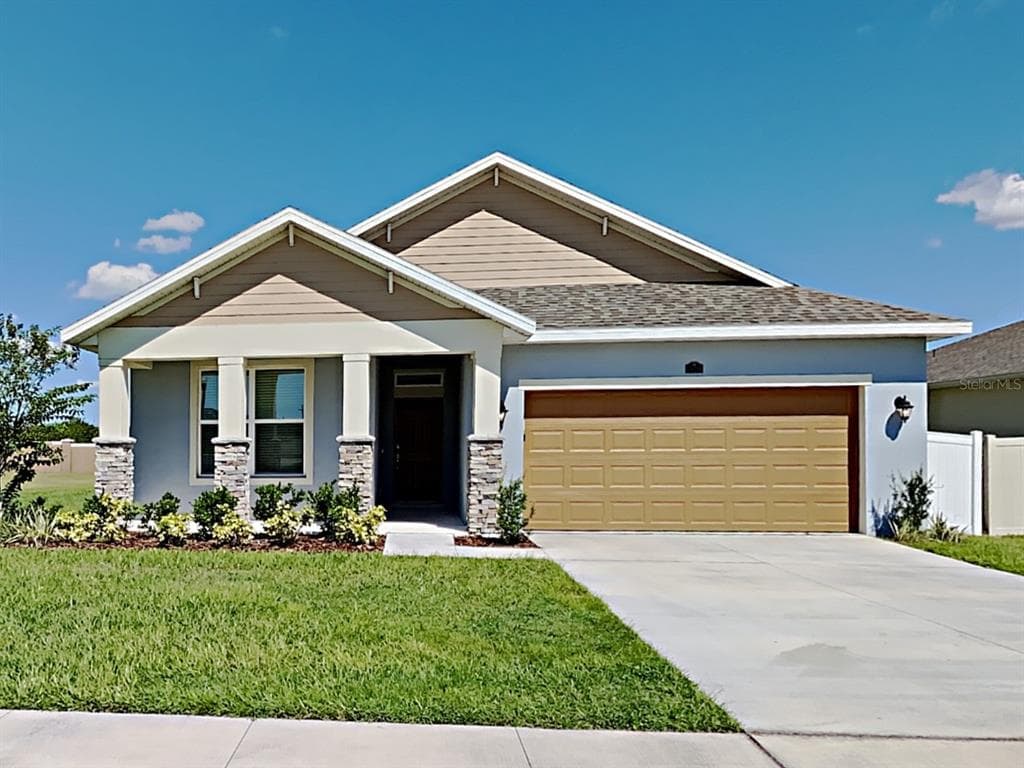 13213 LAKE YALE VIEW LOOP GRAND ISLAND, FL 32735