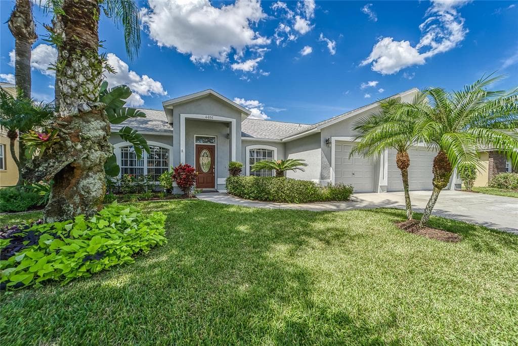 4406 KENDAL COURT VALRICO, FL 33596