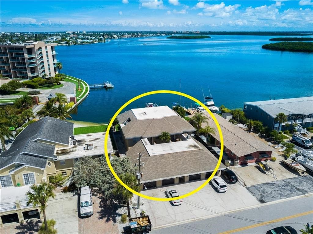 220 126TH AVENUE UNIT 1 TREASURE ISLAND, FL 33706