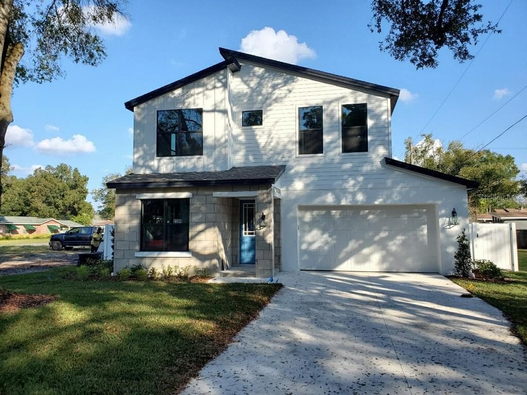 2309 N ELCOE DRIVE TAMPA, FL 33603